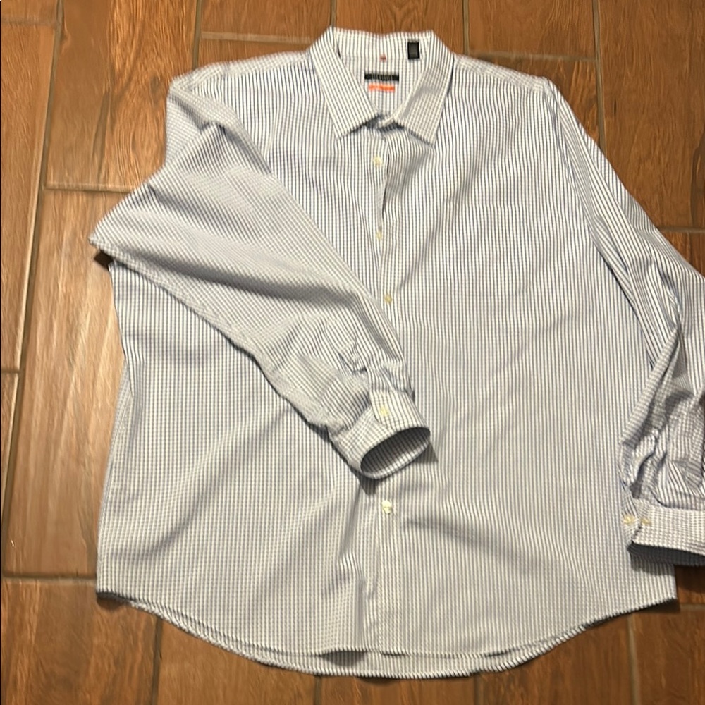 Van Heusen Blue and White Dress Shirt Classic Style
